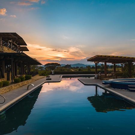 Hotel El Cielo En La Tierra Alcalá Екстериор снимка