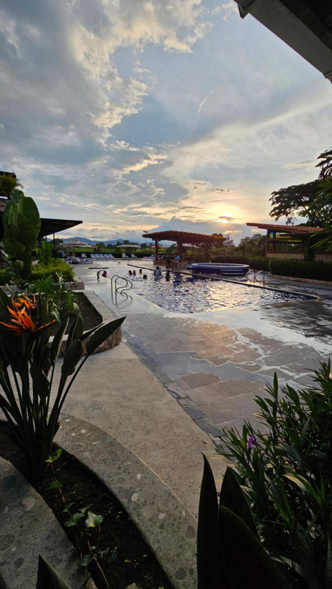 Hotel El Cielo En La Tierra Alcalá Екстериор снимка